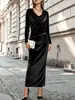 Vestido largo de terciopelo europeo y americano de alta gama con cuello fruncido, pliegues laterales en la cintura, manga larga ajustado para mujer
