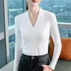Camiseta básica negra para mujer, nuevo estilo otoño/invierno 2026, corte ajustado, tacto de alta gama, cuello en V, modal, manga larga