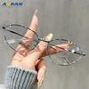 Gafas de Sol Estilo Old Money Metal Anti-Luz Azul Lentes Planas Para Mujer Estilo Coreano Borde Fino de Alta Calidad Gafas de Sol Doradas Ojo de Gato
