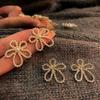 Brincos de Flor de Pérola Femininos Coreanos Ins Únicos 2025 Brincos Simples Exquisitos Moda All-match