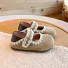 Mules fechadas estilo fada retrô para mulheres, adequadas para uso externo, mules baixas de verão 2026 para combinar com saias, chinelos Mary Jane