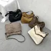 Nueva Bolsa de Pan Retro de Terciopelo Estilo Coreano Versátil Simple para Viajes Diarios Bolsa de Tela de Gran Capacidad Bolso de Hombro para Mujer Bolso Cruzado