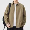 Camisa masculina casual de manga longa com gola de lapela, solta e respirável, jaqueta camisa com proteção solar, novo top cardigã de outono