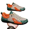 Sapatos masculinos 2026 novo verão malha respirável slip-on sola macia esportivos casuais versáteis modernos para homens