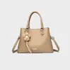 Bolso nuevo de principios de otoño para mujer, bolso simple de color liso para llevar debajo del brazo, bolso de mano elegante para dama, bolso de trabajo y para ir al trabajo, bolso cruzado