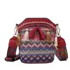 Bolsas Femininas da Moda 2026 Novo Estilo Super Popular Estilo Étnico Personalidade Bolsa de Ombro Único Transversal Bolsa Saco com Franjas Bolsa Feminina Tecida