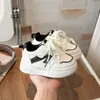 Zapatillas Blancas para Niños 2026 Primavera y Otoño Zapatos Casuales para Niños Versátiles Cómodos Zapatos Deportivos para Niñas para Edades de 3 a 6 Años