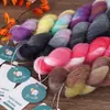 Hilo de lana con patrón de degradado colorido de mohair de seda teñido a mano para chales y abrigos tejidos a mano, hilo de lana fino