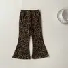 Pantalones Estilo Coreano para Niños 2026 Otoño Nuevo Estilo Moda para Bebé Versátiles Ajuste Delgado Estampado de Leopardo Lunares Pantalones de Campana Pantalones Largos Modernos