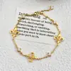 Pulseira Flor de Íris Dourada Vintage Estilo Francês, Pulseira Exquisita de Luxo Leve de Nicho para Mulheres, Joia de Presente para Melhor Amiga