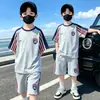 Traje Deportivo de Verano para Niños y Adolescentes Estilo Nuevo Bloque de Color Manga Corta Shorts Holgado Delgado Conjunto de Dos Piezas Fresco y Moderno