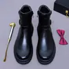Botas Chelsea de Inverno Novas 2026 para Homens, Couro Genuíno, Botas Quentes Retro Britânicas de Solado Grosso, Bico Redondo Versátil Modernas Botas Masculinas