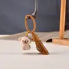 Llavero colgante de gato lindo tallado en madera maciza, decoración para bolso, adorno de gato de madera creativo con cola que se mueve