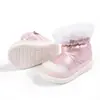 Botas de Neve Forradas com Fleece para Meninas Inverno 2026 Novo Modelo Botas de Algodão Grossas e Quentes para Crianças Botas Peludas com Solado Grosso Resistentes ao Frio