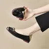 Zapatos slip-on transpirables, absorbentes del sudor, elegantes, estilo británico 2026, modernos, para jalar, nicho, para combinar con faldas, zapatos de suela plana antideslizantes franceses para mujer