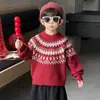 Suéter Jacquard com Gola Redonda para Meninos e Meninas 2026 Novo Pulôver Color Block Retro Solto Malha Macia e Lisa Roupas Vermelhas Tendência