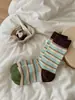 ¡Estilo universitario retro! Calcetines versátiles de rayas color block hasta la mitad de la pantorrilla, estilo coreano, sin costuras, calcetines largos de algodón apilables para mujer