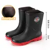 Botas de Chuva Transfronteiriças Masculinas de Cano Médio Estilo Novo Casual Masculino Solado Grosso Adulto Impermeável Sapatos de Borracha Resistentes ao Desgaste Antiderrapantes Sapatos Aquáticos