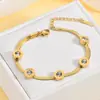 Artículo Popular Transfronterizo Europeo y Americano: Pulsera de Cadena de Jade con Cuchilla Romana de Circonita Blanca de Cinco Piezas con un Estilo Minimalista de Alta Gama