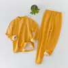Traje de Ropa Interior Térmica de Cuello Medio Otoño e Invierno Camisa Base para Niños Ropa de Otoño Lisa con Felpa Pantalones de Otoño Pijama