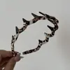 Presilha de Cabelo Estilo Coreano com Estampa de Leopardo na Cor Café, Elegante e Versátil, Adequada para a Parte de Trás da Cabeça, Presilha Lateral, Presilha BB, Presilha para Franja, Presilha Tubarão Acessório de Cabelo