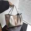 Bolso retro de gran capacidad con lazo para mujer, nuevo estilo 2026, piel suave con acabado brillante, bolso tote versátil para ir al trabajo