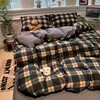 Juego de Ropa de Cama Minimalista a Cuadros de Algodón Puro Juego de Cuatro Piezas Engrosado para Dormir sin Ropa de Cama Sábana Bajera de Algodón Funda Nórdica Juego de Tres Piezas para Dormitorio