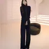 Conjunto Esportivo Casual Europeu para Mulheres Outono e Inverno 2025 Novo Pequeno Moda Veludo Espessado Moletom Conjunto de Duas Peças