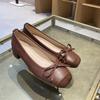 Versión de piel de vaca ~ zapatos de una sola capa con lazo para mujer, zapatos de commuting, tacón grueso dulce, combinación de colores, piel suave, cómodos, versátiles, de un solo paso, tacón bajo