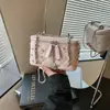 2026 Bolso Acolchado con Cadena de Moda Versátil para el Uso Diario con un Toque de Lujo, Bolso Cruzado de Hombro Único de Nicho