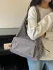 Bolso cruzado ligero de gran capacidad de moda transfronterizo, bolso de tela impermeable de moda para el día a día, bolso de hombro casual simple y elegante para mujer