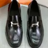Sapatos masculinos de couro genuíno de primeira camada de alta qualidade couro bovino split couro envernizado superfície brilhante casual de negócios mocassins slip-on casamento