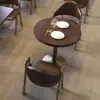 Juego de muebles de cafetería estilo retro, que incluye mesas, sillas y sofás, adecuado para tiendas de té de leche, bares, hoteles y áreas de recepción; asientos de cabina modernos de mediados de siglo