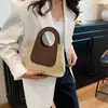 Bolsa de Palha Retrô de Verão 2025 com Costura em Cor Contrastante, Grande Capacidade, Bolsa Tecida à Mão, Bolsa de Ombro Casual da Moda