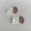 Fofo Coelho Vermelho Morango Pérola Letra Renda Patch Capa de Celular Bolsa de Meia Roupa de Pet Decoração de Boneca