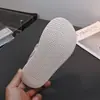 2026 Nuevo Estilo de Verano Zapatos Estudiantiles para Niños, Sandalias para Niños, Versión Coreana con Velcro, Zapatos de Playa para Niñas 5895