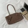 Bolsa Tote Vazada Exquisita de Shuai Mi Novo Modelo 2026 Bolsa Cesta de Férias Elegante de Ombro Único Sob o Braço Bolsa Mãe-Filha Tendência