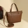 Bolsa Tote Cesta de Comida Xiaozhong Feminina Grande Capacidade 2024 Novo Estilo Bolsa Feminina para o Trabalho Moda Transversal Portátil Bolsa de Balde
