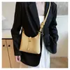 Bolsa Cesta de Verduras para Mujer 2025 Nuevo Diseño de Nicho Lujo Accesible Textura de Alta Calidad Bolso de Hombro Cruzado Tote
