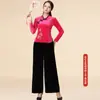 Ropa para Danza Cuadrada Nuevo Conjunto Otoño e Invierno 2024 Ropa Dorada de Terciopelo para Actuación de Danza Ropa para Danza del Abanico Femenina