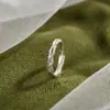 Anillos de pareja de plata pura 999 con diseño de madera y rama, sensación de lujo ligero de alta gama, anillos lisos estilo bosque, regalo de anillos a juego para parejas
