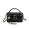 Bolso acolchado con correa de cadena, nuevo estilo primavera 2026, elegante y sencillo, pequeño bolso cuadrado elegante, bolso de hombro y cruzado estilo ins