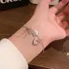 Pulsera Super Brillante con Circonita Microincrustada para Mujer, Pulsera de Cristal de Lujo Ligero de Gama Alta, Nueva Joyería Popular de Venta al por Mayor 2026