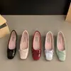 Zapatos Rojos Pequeños de Estilo Francés para Mujer, Primavera y Otoño 2026 Verano Lazo Zapatos de Ballet Suaves para Fiesta
