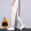 Calças Pretas de Verão Hong Kong Nove Pontos Masculinas de Corte Reto Casuais 2026 Novo Estilo Solto Masculino de Verão Finas