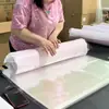 Película Autoadhesiva OPP para Empaque de Esterilla de Yoga con Adhesivo Posterior, Película Plástica Transparente para Empaque, Película Autoadhesiva de 3 Milésimas