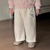 Conjunto de Calça de Moletom para Bebê 2026 Nova Roupa de Outono para Recém-Nascidos, Conjunto Elegante de Duas Peças com Tops e Calças para Meninas, Outono Classe A