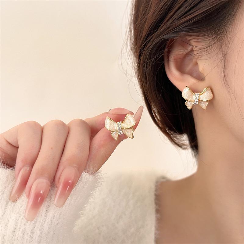 SKU-01-耳钉