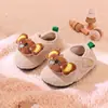 Zapatos de algodón para niños para otoño e invierno, pantuflas de piso para bebé para niñas, pantuflas de felpa cálidas, de dibujos animados, ligeras, con suela suave para niños