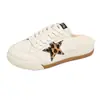 Estilo Nuevo Verano 2026 Zapatos Blancos de Media Pantorrilla para Mujer, Tenis Transpirables para Estudiantes, Zapatos Casuales, Aumentadores de Altura Hb562